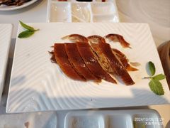 -正德楼果木烤鸭·渔家菜(东港店)