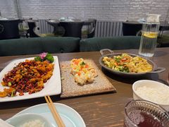-梧桐树下(云锦世家店)