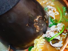 -东镇老火锅(长春路首店)