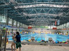 -奥冠体育华师附中恒温游泳馆