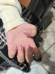 -桃色美甲沙龙