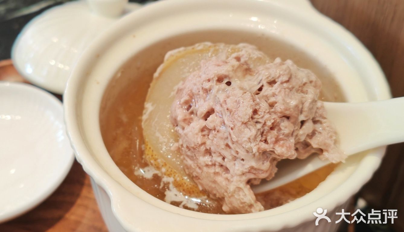 在广州！一人食！一大碗烧鹅濑太治愈了