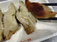 -小姜锅贴(凤凰街店)
