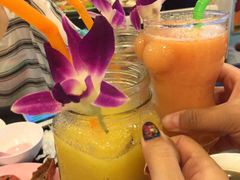 -J Daeng Seafood