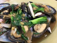 姜葱炒青口-贞姨美食·老字号海鲜大排档
