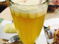 -佰搭果·广式茶餐厅(西华路店)