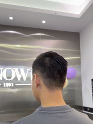-首脑美发沙龙