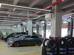 -哈贝卡汽车服务连锁(高新二路店)