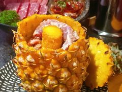 菠萝澤豚六两-极焰·烧肉刺身放题(天河领展广场店)