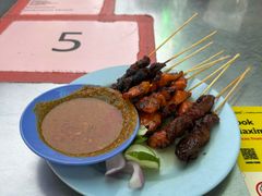 -黄亚华小食店(Jalan Alor)