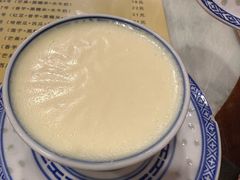 -广信牛奶甜品世家(台东店)