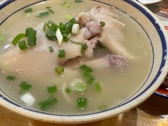 -易老妈蹄花.创于1935(总店)