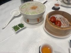 -景月阁空中食府(希尔顿酒店)