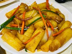 豉油皇炒猪肠粉-品鱼庄酒家(新世界大酒店店)