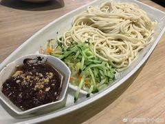 -亮亮面馆(经六路店)