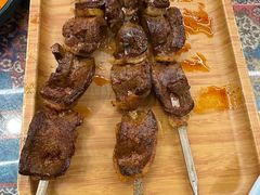 -乡村馕坑肉·烧烤·新疆菜·本地人更爱吃(阿勒泰首店)