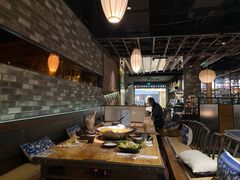 大堂-湊湊火锅·茶憩(杭州湖滨银泰in77店)