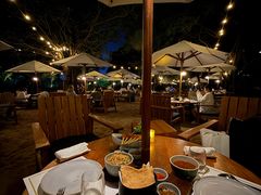 -三亚艾迪逊酒店·海滩烧烤 BARBACOA·现场乐队·浪漫晚餐·烧烤海鲜