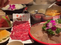 -牛品荟牛肉火锅(新城广场店)