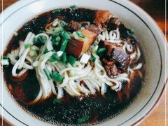 红烧肉面-玉滋補