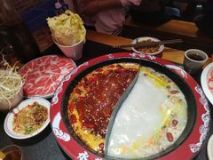 -水巷子·巴掌腰片重庆火锅(巧家店)