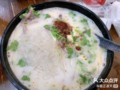 -鸭小妹鸭血粉丝(老门东店)