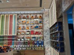 -VENCHI 闻绮(上海佛罗伦萨小镇店)