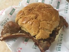 猪扒菠萝包-渔记茶餐厅(渔村店)