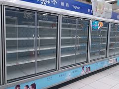 -家乐福(四元桥购物中心店)