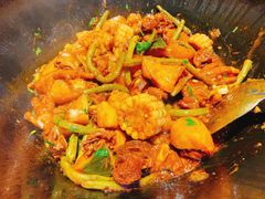 -山里屯铁锅炖·东北菜(康桥店)