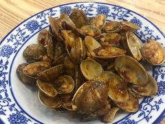 -江城燕子大排档(江汉路步行街店)