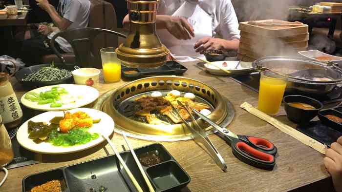 火炉火自助餐(五道口购物中心店)