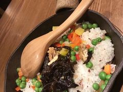 -云海肴·汽锅鸡·云南菜(天山百盛优客店)