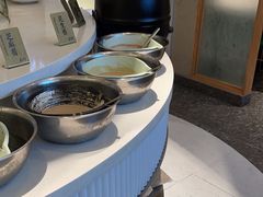 -三人行骨头王火锅(长寿店)