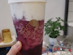 -喜茶(杭州滨江宝龙店)