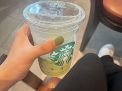 -星巴克(金华东阳银泰城店)
