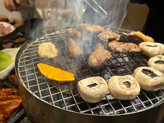 -山居屋炭火烧肉(厚街万达店)
