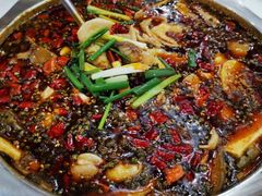 -乡土特色.冷锅鱼.牦牛肉汤锅