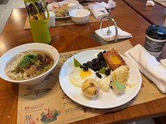 -西双版纳融创皇冠假日度假酒店