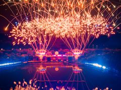 -茅山东方盐湖城景区