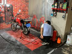 -摩道团机车工坊 摩托车维修 精洗店