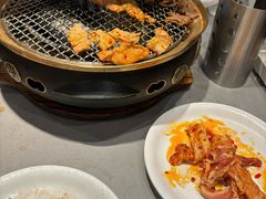 -山焱·炭火自助烤肉(周浦万达店)