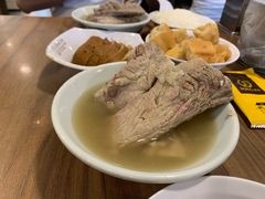 -松發肉骨茶(牛车水店)