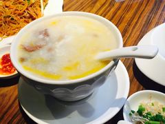 -珍宝轩海鲜火锅(碧湖大厦店)