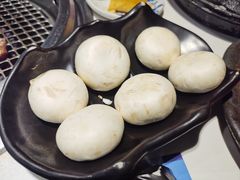 白蘑菇-焱铁烧·黑毛和牛专门店(杭州嘉里中心店)