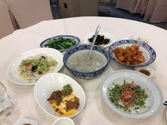 -聚春园自助餐厅(东街口店)