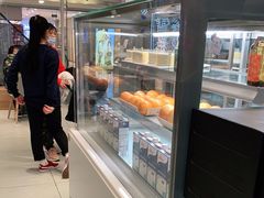 -奈雪的茶(亨特国际广场店)