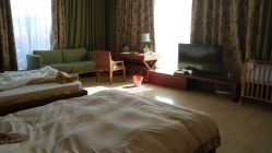 -鸿睿贝之语月子中心