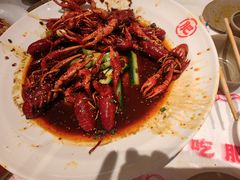 -肥肥虾庄·金牌油焖大虾(汉口城市广场店)