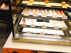 面包甜点陈列柜-麦当劳(西单明珠店)